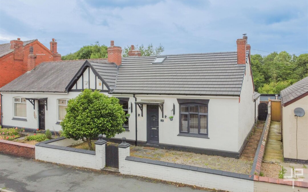 Crawford Avenue, Tyldesley, Manchester, M29 8ET