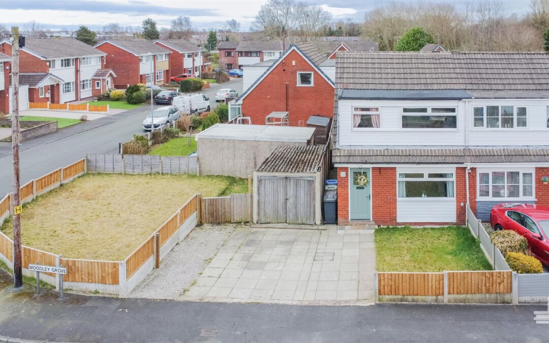 Woodley Grove, Leigh, Greater Manchester, WN7 4UJ