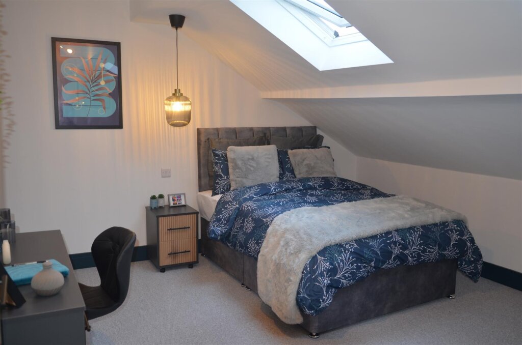 Fletcher Street, Warrington, WA4 6PY