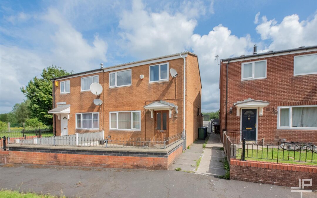 Ferndale Walk, Leigh, Greater Manchester, WN7 4XF