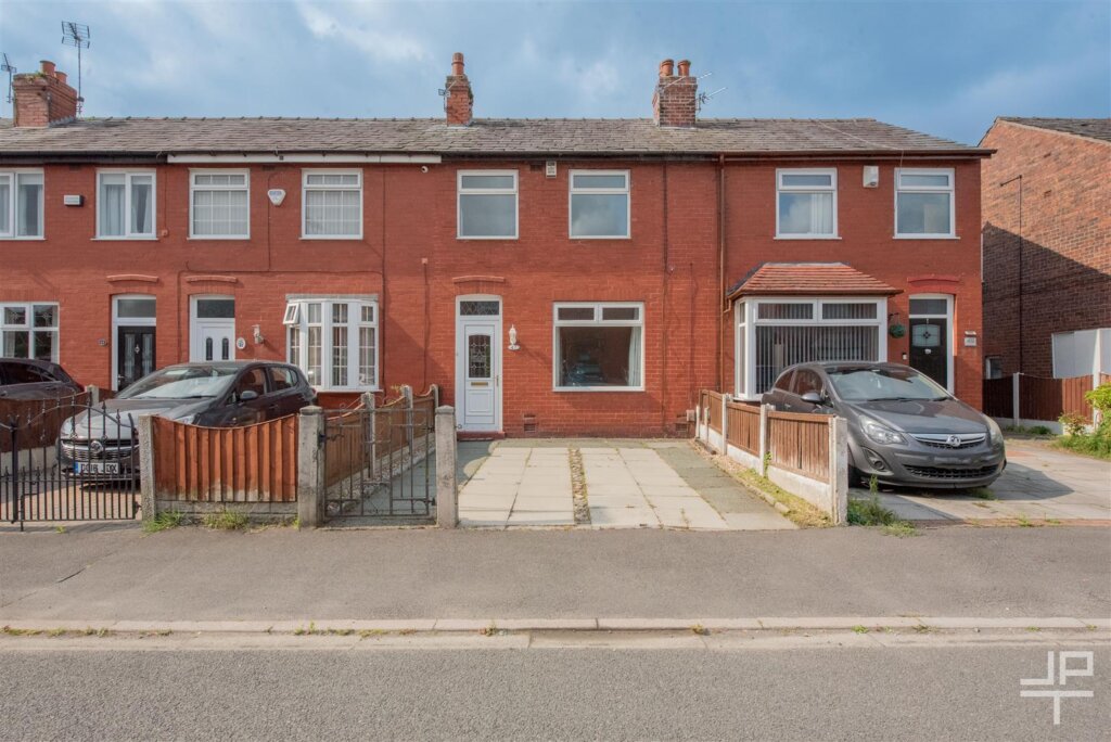 Ennerdale Road, Leigh, WN7 2TA