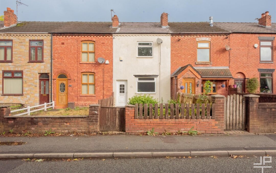 Smiths Lane, Hindley Green, Wigan, WN2 4XR
