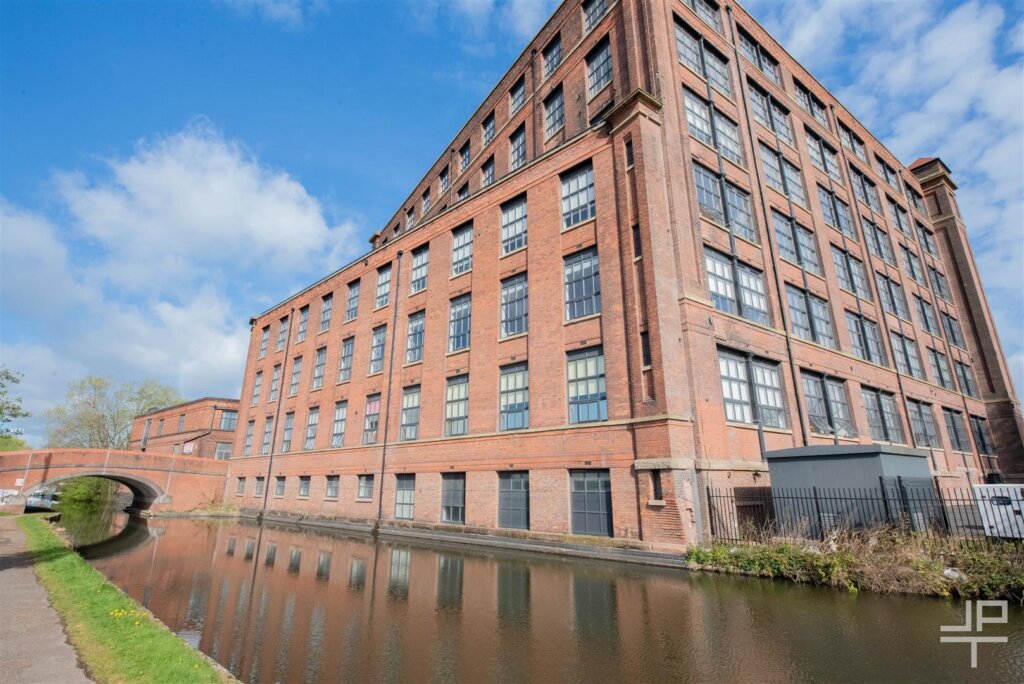Mather Lane, Leigh, Greater Manchester, WN7 2FR