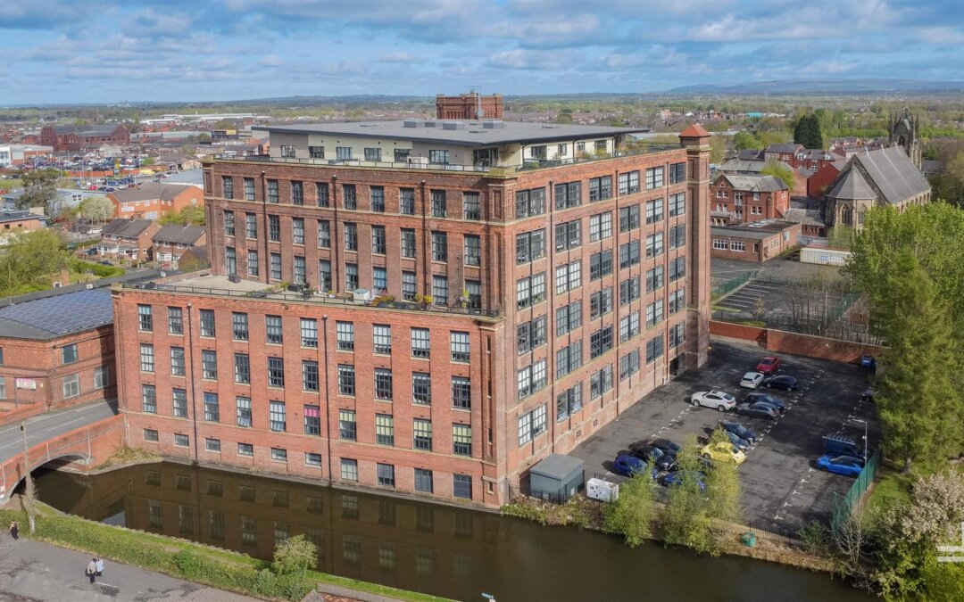 Mather Lane, Leigh, Greater Manchester, WN7 2FR