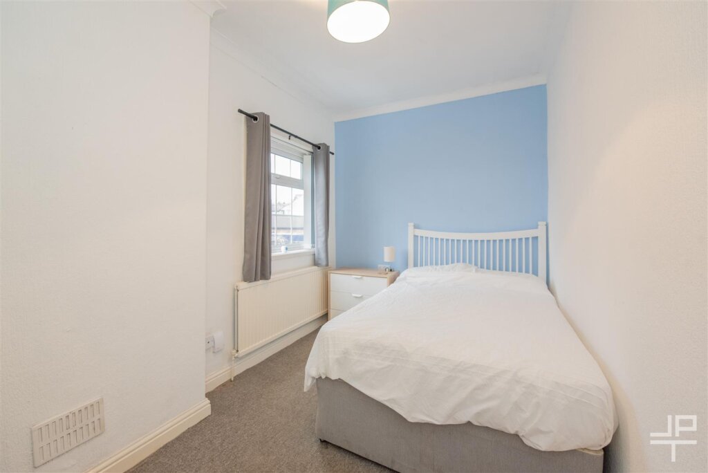 Room 4, Atherton, Manchester