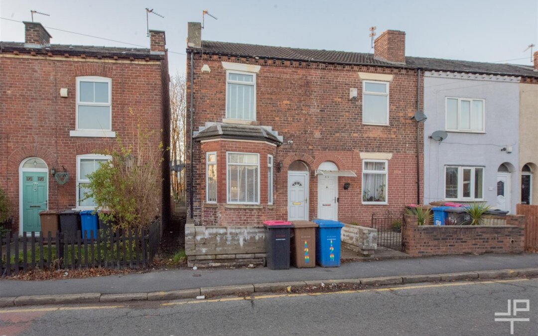 Moorside Road, Swinton, Manchester, M27 0LB
