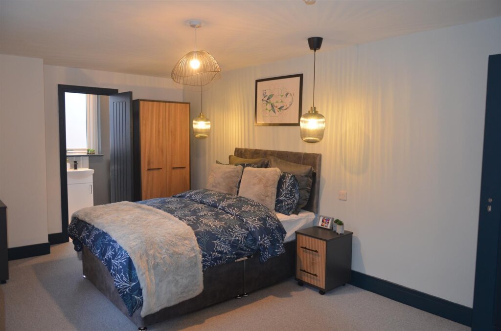 Fletcher Street, Warrington, WA4 6PY