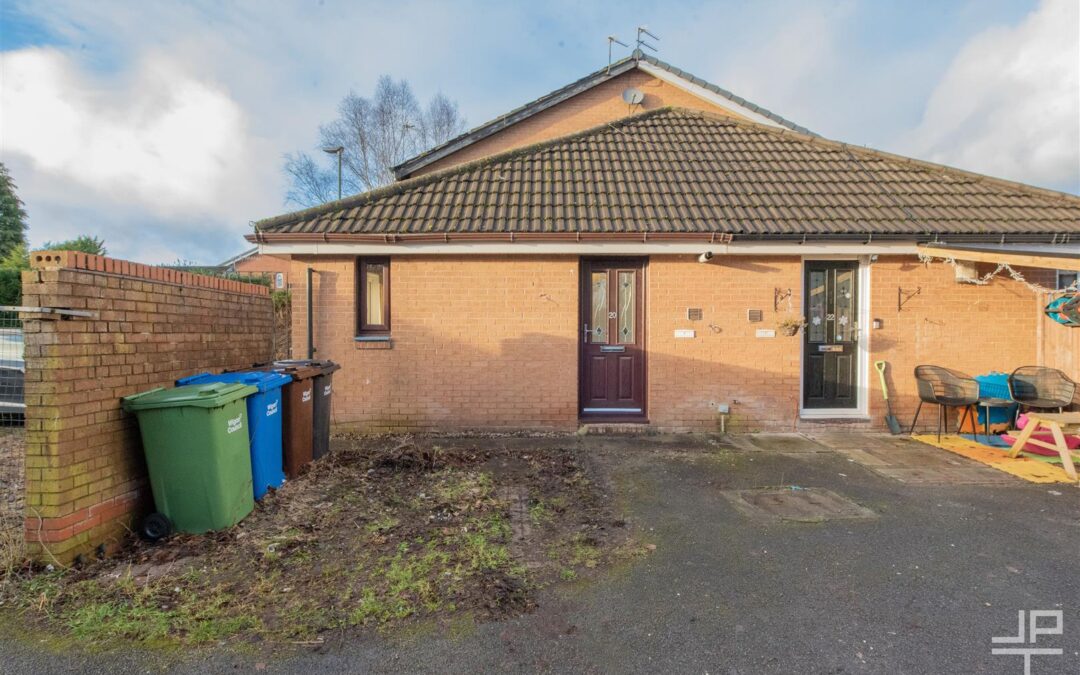 Little Pasture, Leigh, WN7 5LW