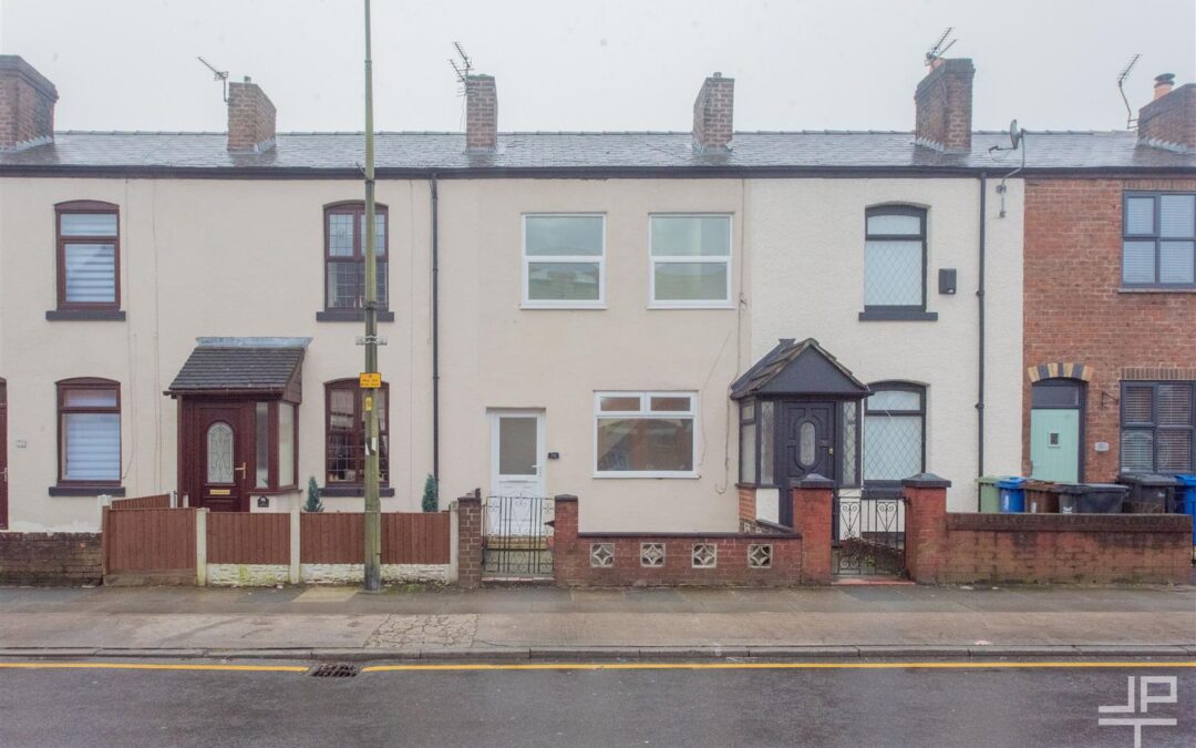 Heath Street, Golborne, Warrington, WA3 3DL
