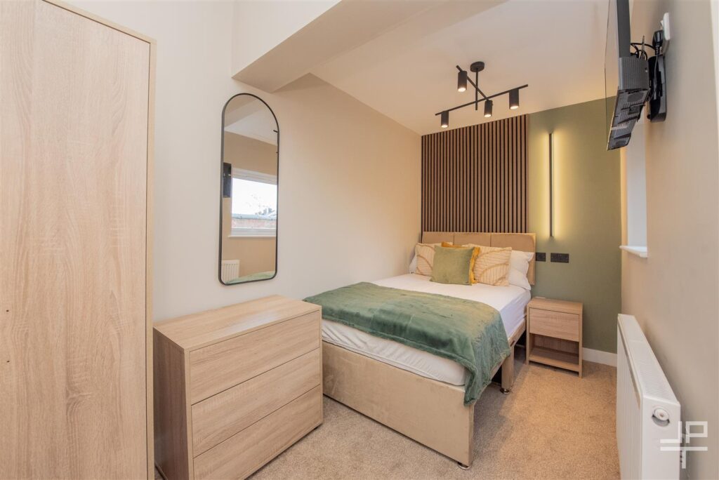 Gorsey Lane, Warrington, WA2 7RY