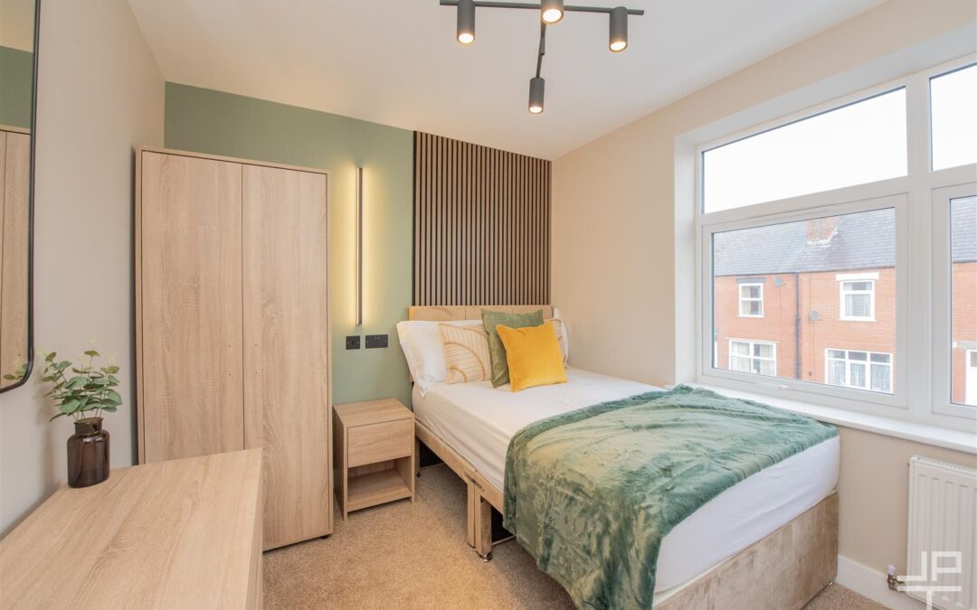 Lovely Lane, Warrington, Cheshire, WA5 1TZ