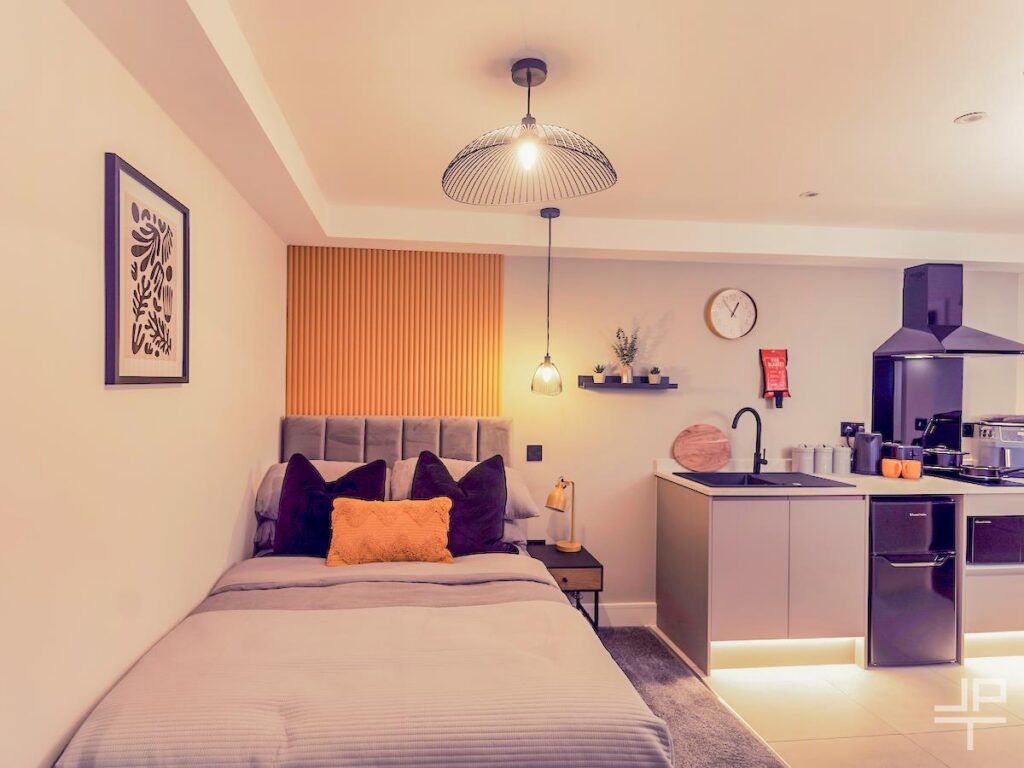 Manchester Road, Warrington, WA1 3AF