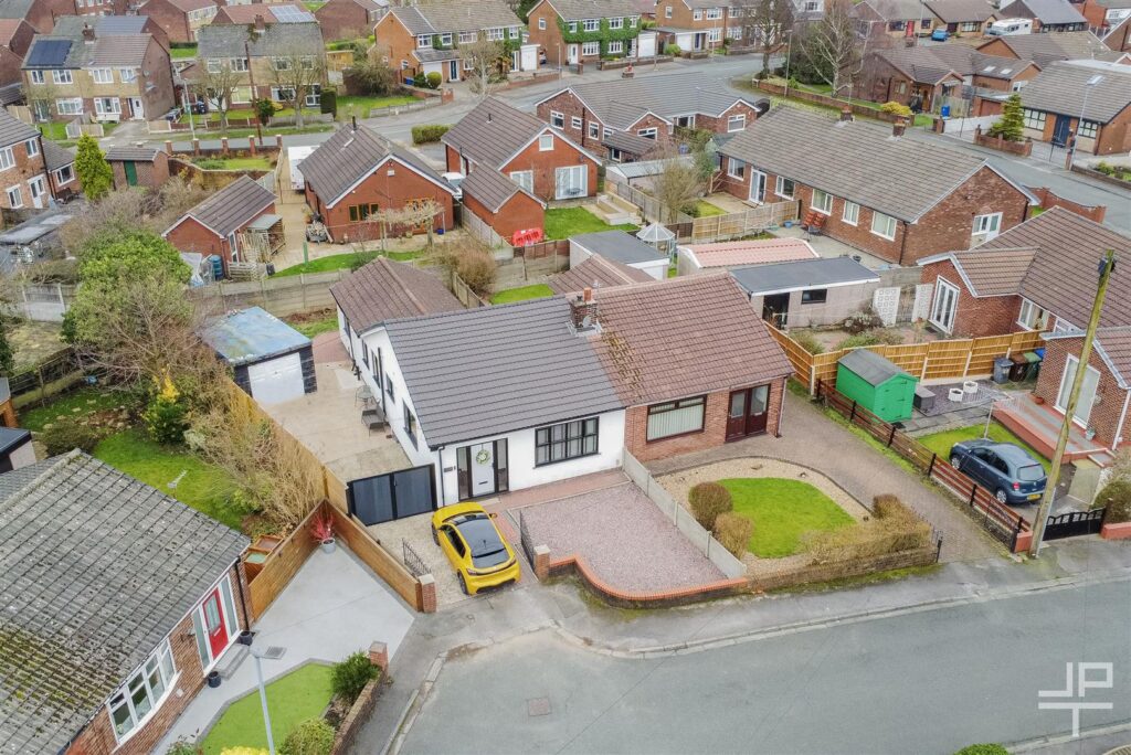 Dalkeith Road, Hindley Green, Wigan, WN2 4PD