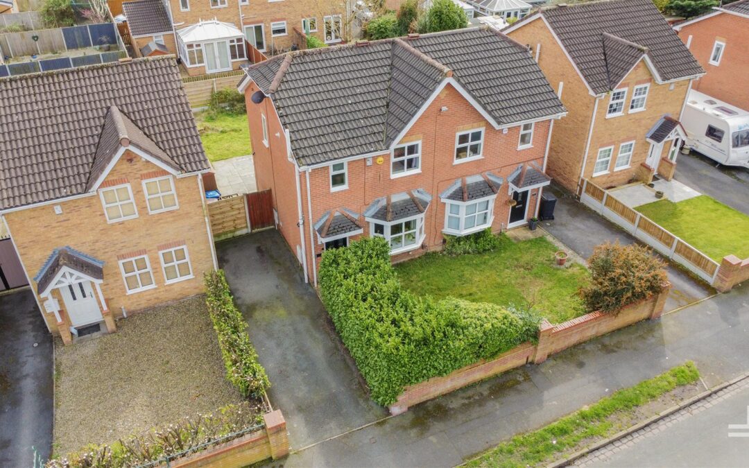 Pennington Road, Leigh, Greater Manchester, WN7 3HR