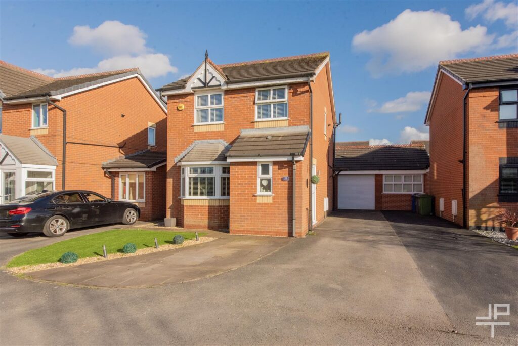 Walkers Drive, Leigh, Greater Manchester, WN7 2JP