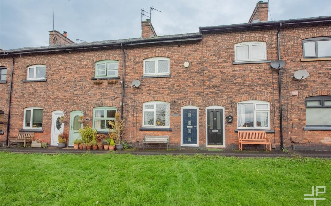 Bowling Green Row, Atherton, Manchester, M46 0PR