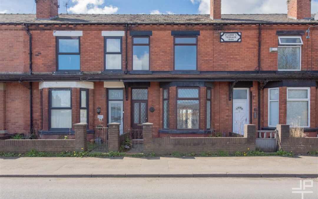 Tyldesley Road, Atherton, Manchester, M46 9AD