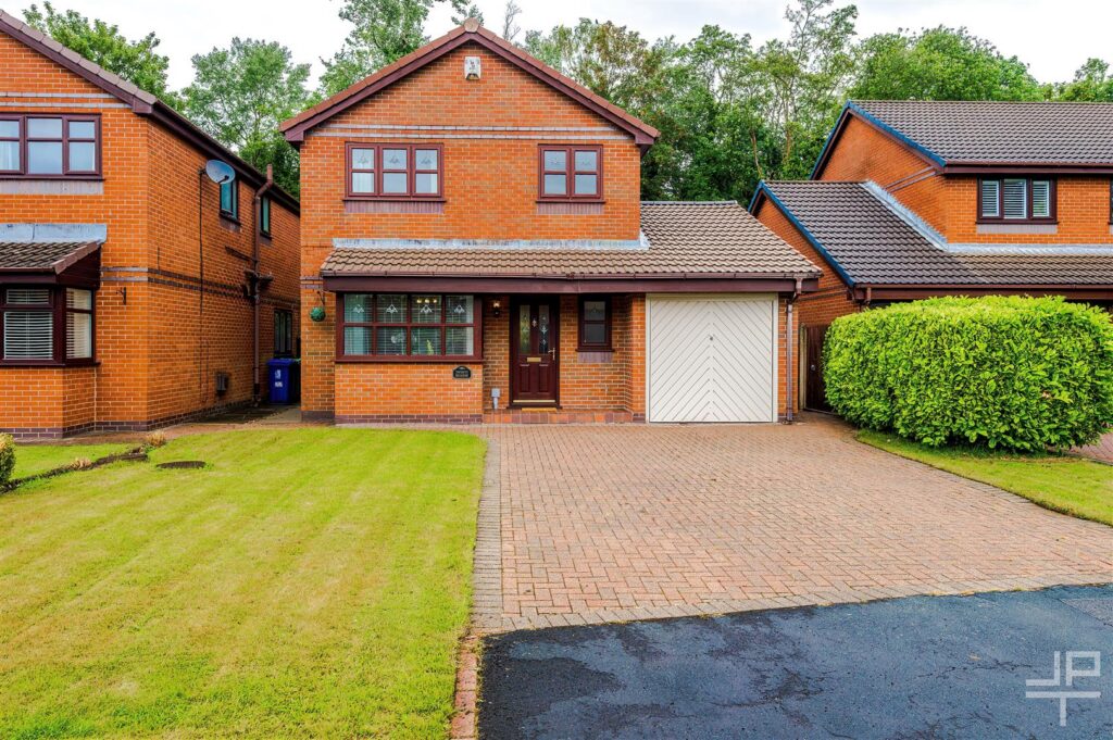 Beckside, Tyldesley, Manchester