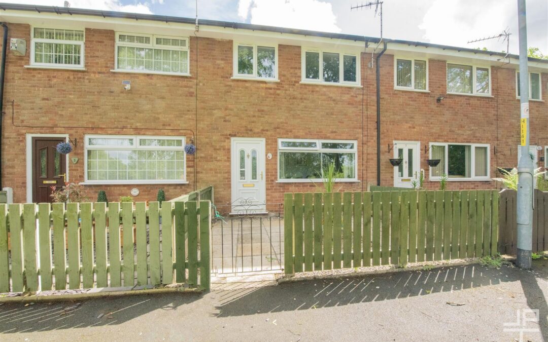 Westleigh View, Leigh, WN7 5JD