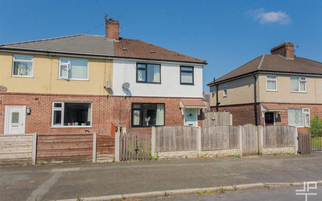 Elliott Avenue, Golborne, Warrington, WA3 3DU