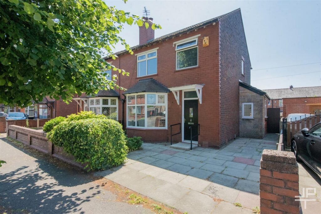 Holden Road, Leigh, Greater Manchester, WN7 2JJ