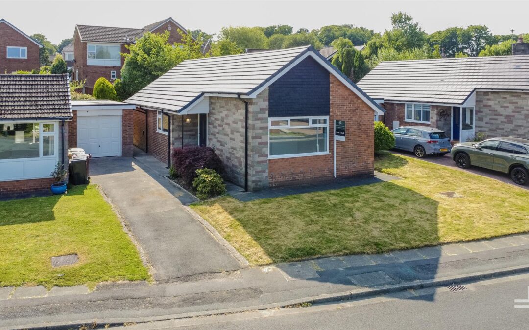 Whitehill Lane, Bolton, BL1 7DL
