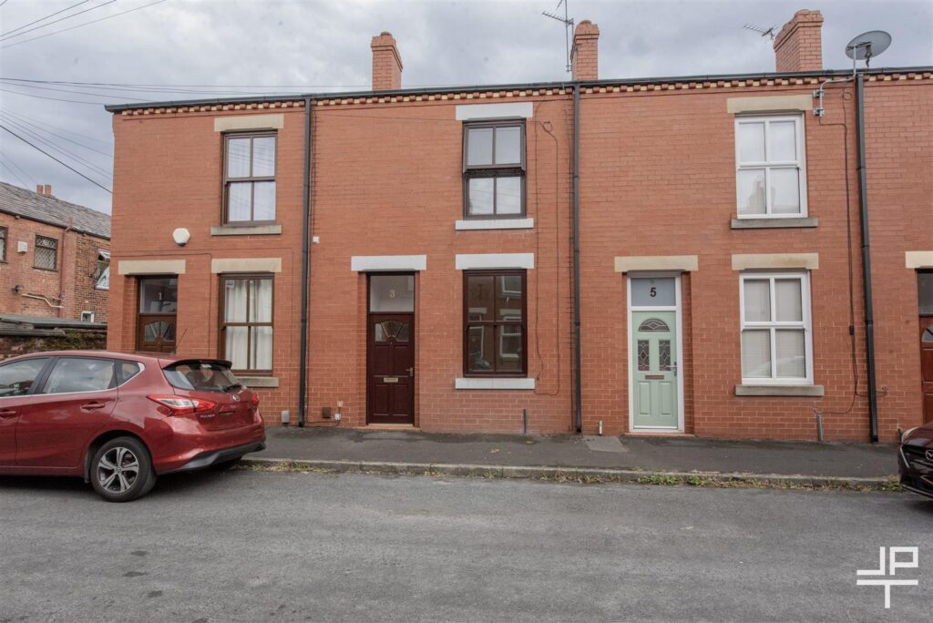 Howarth Street, Leigh