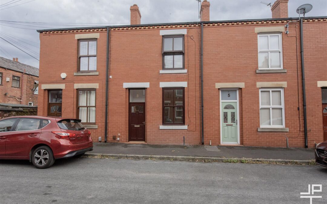 Howarth Street, Leigh