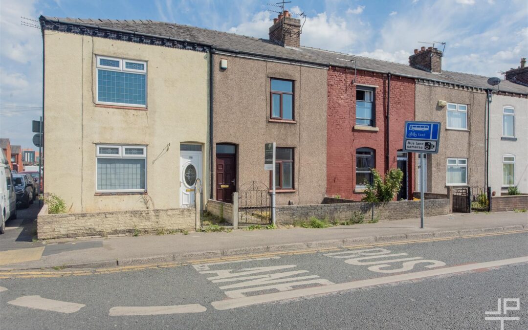 Leigh Road, Leigh, Greater Manchester, WN7 1SL