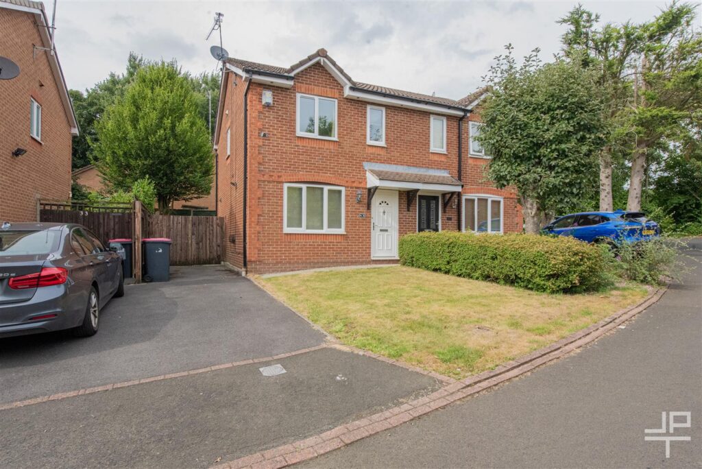 The Wicheries, Worsley, Manchester,M28 0YN