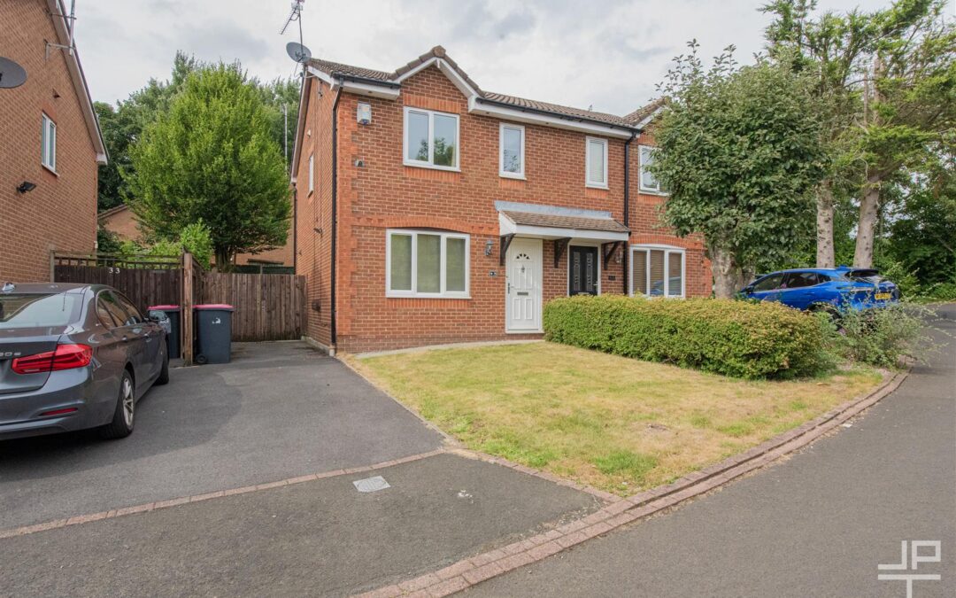 The Wicheries, Worsley, Manchester,M28 0YN