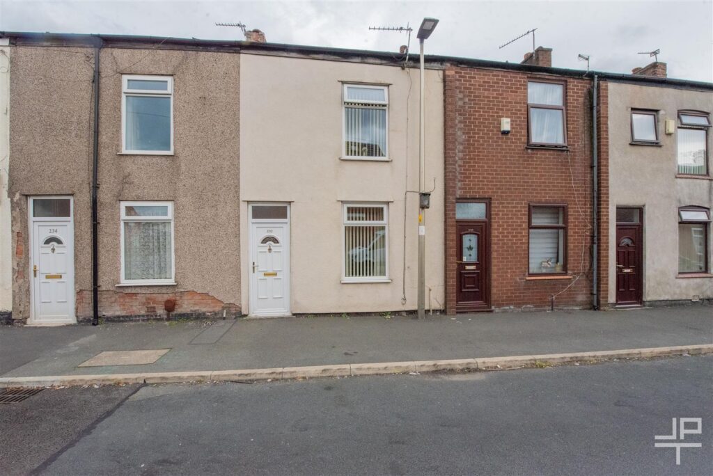 Glebe Street, Leigh, Greater Manchester, WN7 1RJ
