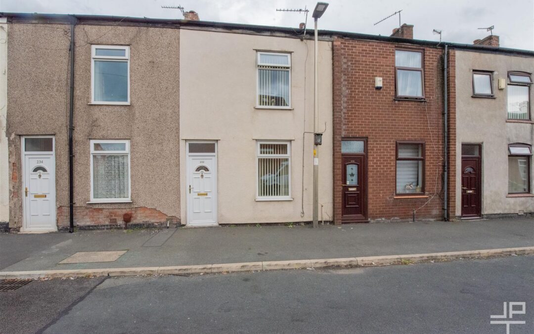 Glebe Street, Leigh, Greater Manchester, WN7 1RJ