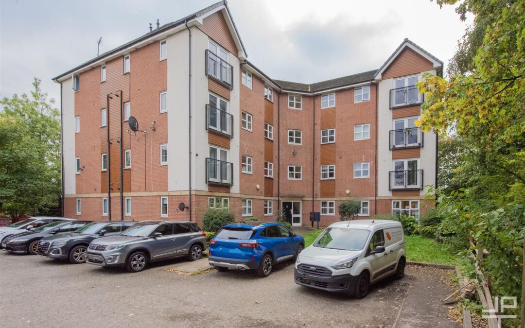 Clearwater Quays, Warrington, WA4 1DL