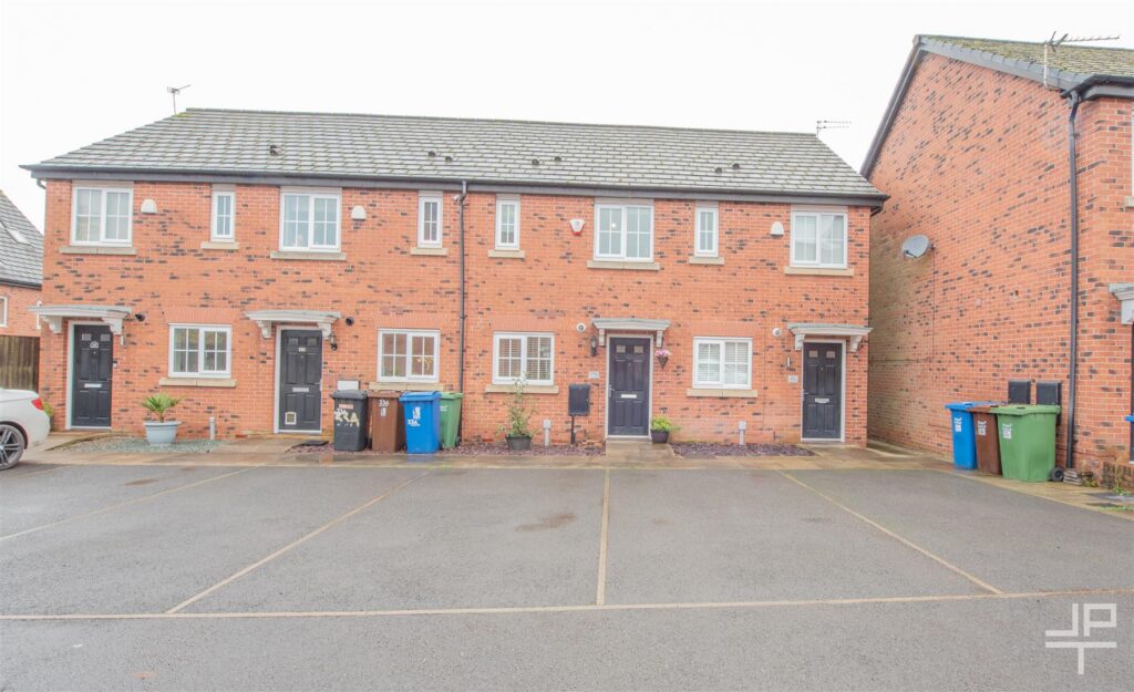 North Croft, Atherton, Manchester, M46 0SW